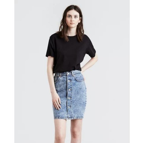 Levi's Dresses & Skirts - Levi's Extra Button Through Midi Mom Denim Jean Skirt 28